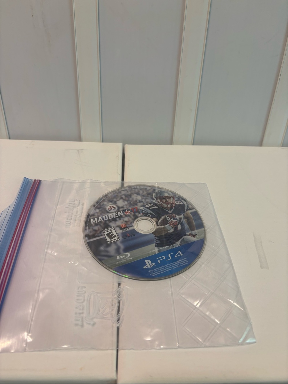 Madden NFL 17 PlayStation 4 - Disc Only
